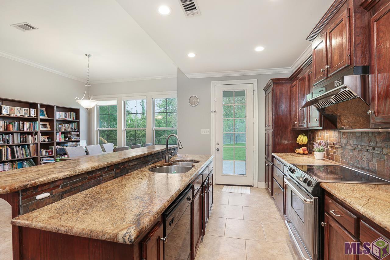 2202 Spring Pointe Drive Baton Rouge, LA 70810 - Photo 15 of 25