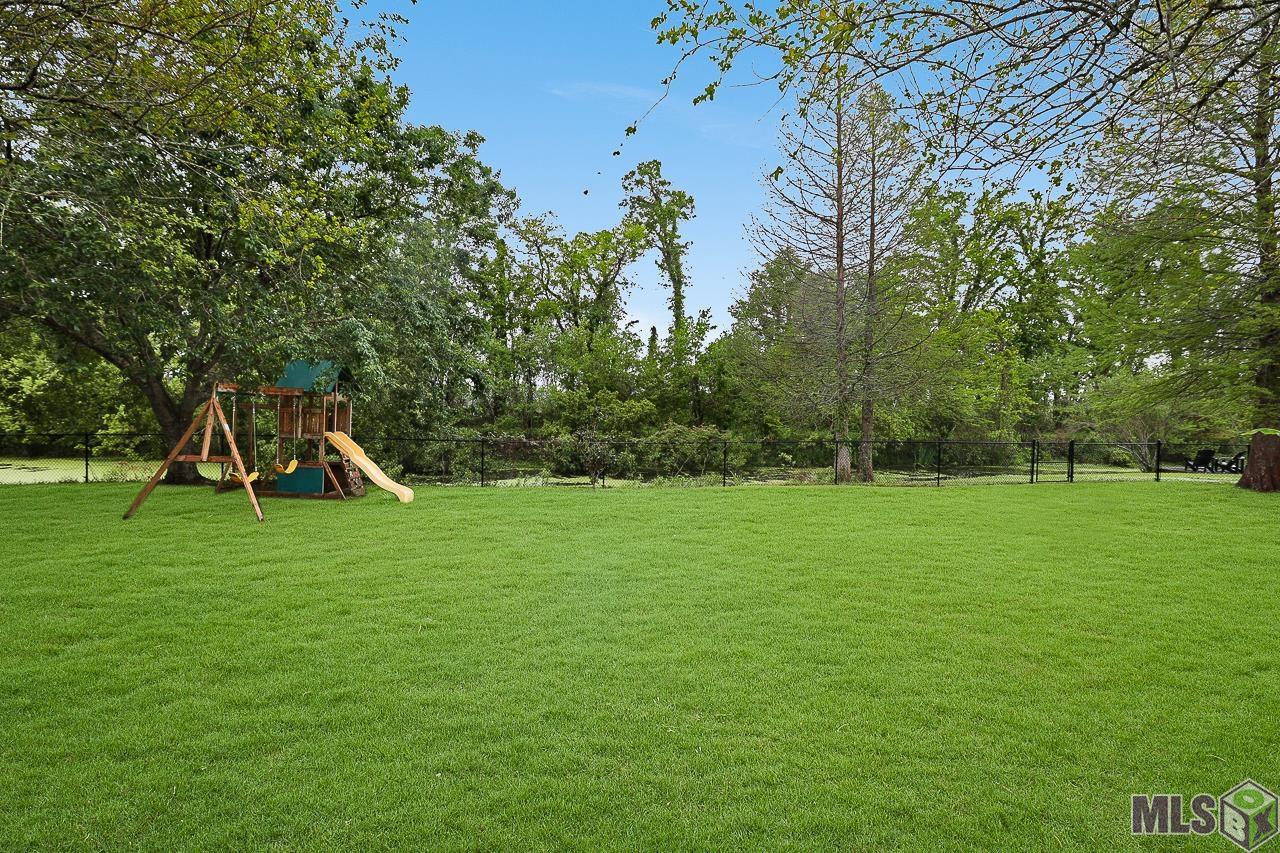 2202 Spring Pointe Drive Baton Rouge, LA 70810 - Photo 6 of 25