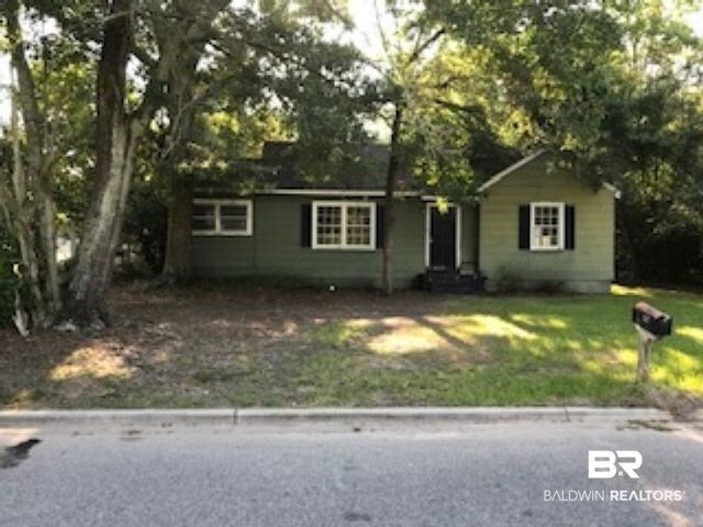 153 Primrose Avenue Mobile, AL 36606 - Photo 1 of 6