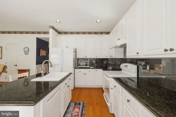 $749,950 | 7826 Desiree Street, Alexandria, VA 22315