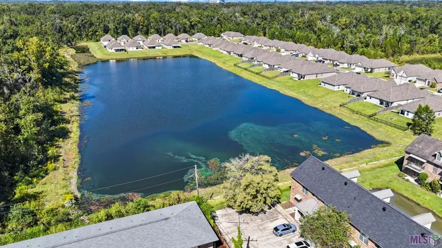$119,000 | 888 South Kenilworth Parkway, Unit 1A, Baton Rouge, LA 70820