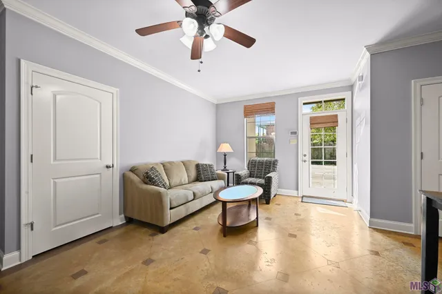 $119,000 | 888 South Kenilworth Parkway, Unit 1A, Baton Rouge, LA 70820