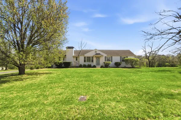 $3,100 | 409 Barbara Drive, Madison, TN 37115