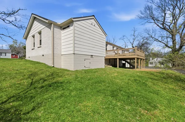 $3,100 | 409 Barbara Drive, Madison, TN 37115