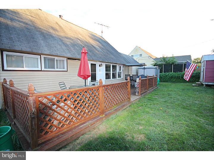 91 Wildflower Road Levittown, PA 19057 - Photo 14 of 16 Gallery Image 14