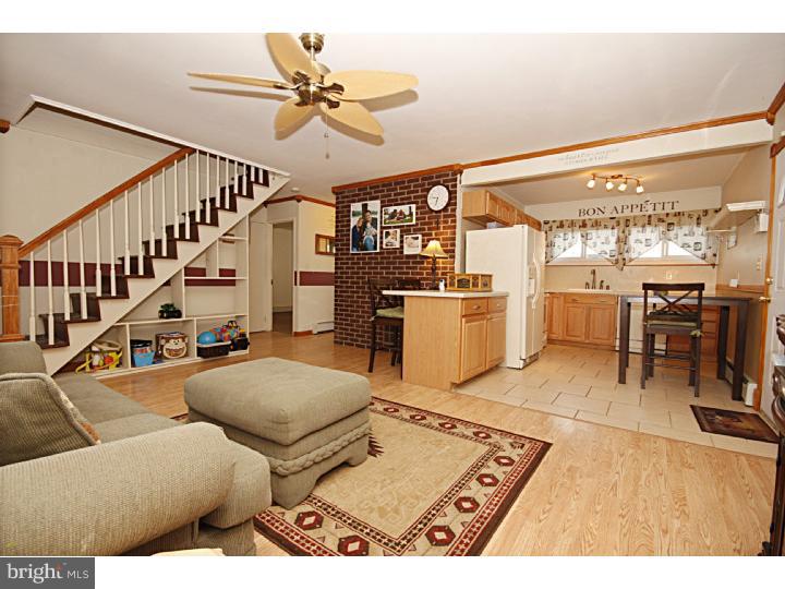 91 Wildflower Road Levittown, PA 19057 - Photo 6 of 16 Gallery Image 6