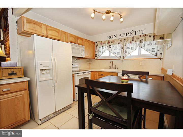 91 Wildflower Road Levittown, PA 19057 - Photo 7 of 16 Gallery Image 7