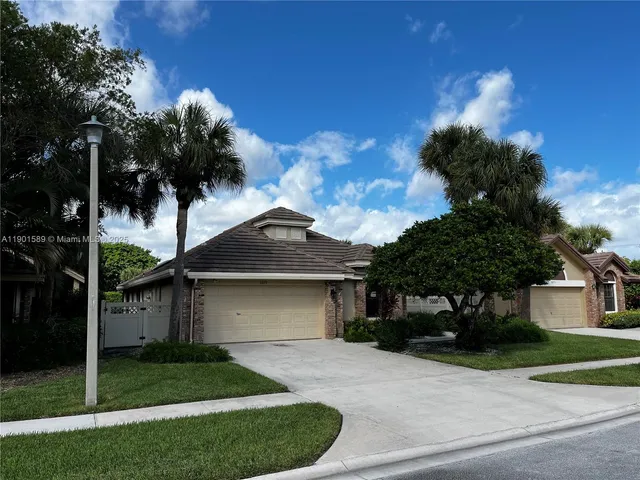 $257,500 | 8079 Popash Court, Boynton Beach, FL 33472