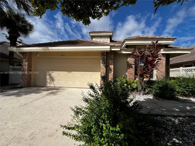 $257,500 | 8079 Popash Court, Boynton Beach, FL 33472