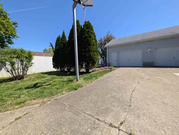 $135,000 | 707 Walnut Street, Lawrenceville, IL 62439