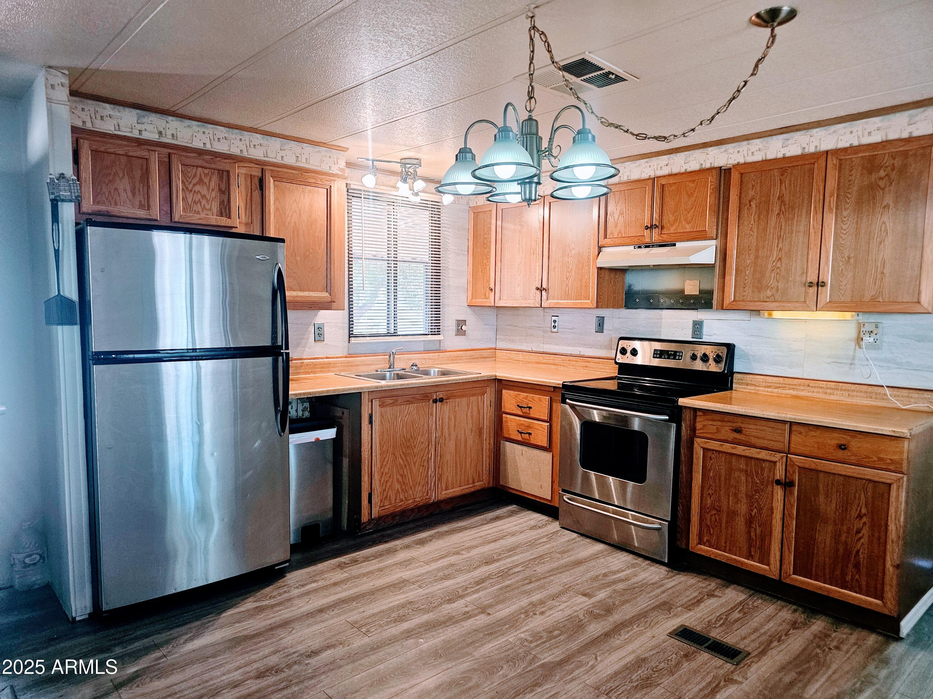 705 East Miller Road, Unit 19 Payson, AZ 85541 - Photo 7 of 20 Kitchen