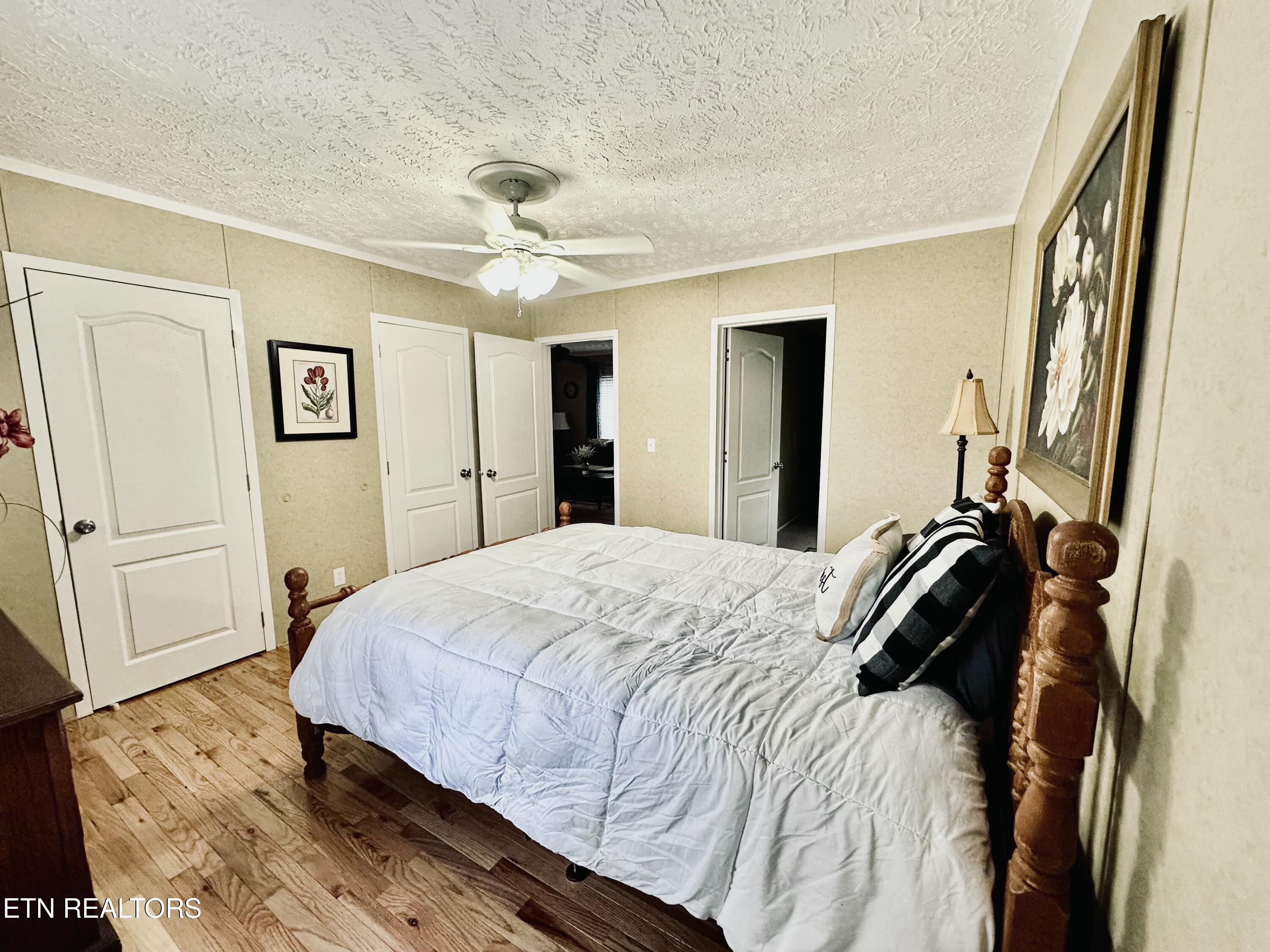 206 Randall Fugate Road Spring City, TN 37381 - Photo 18 of 28 Guest Bed