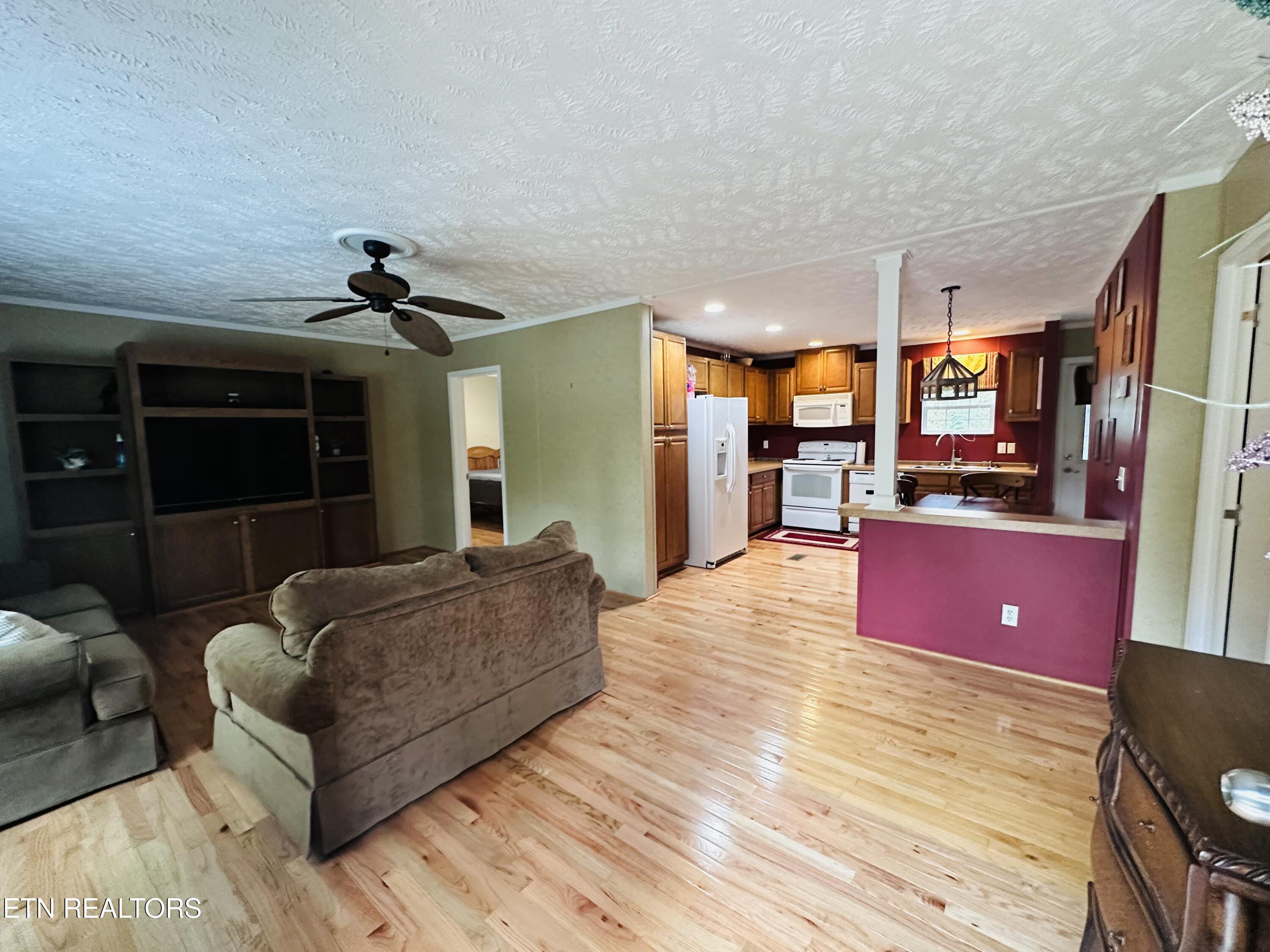 206 Randall Fugate Road Spring City, TN 37381 - Photo 6 of 25 IMG_0511