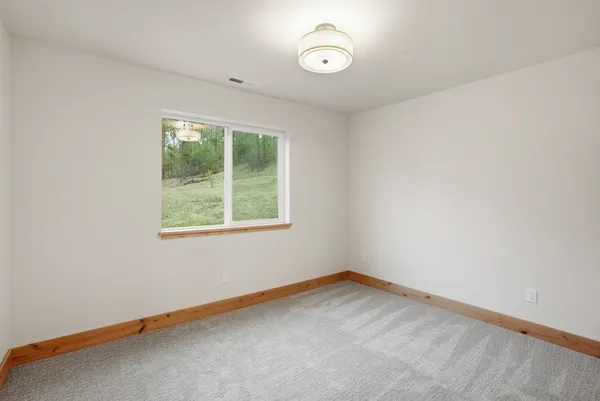 $2,000,000 | 13827 East 46th Avenue, Veradale, WA 99037