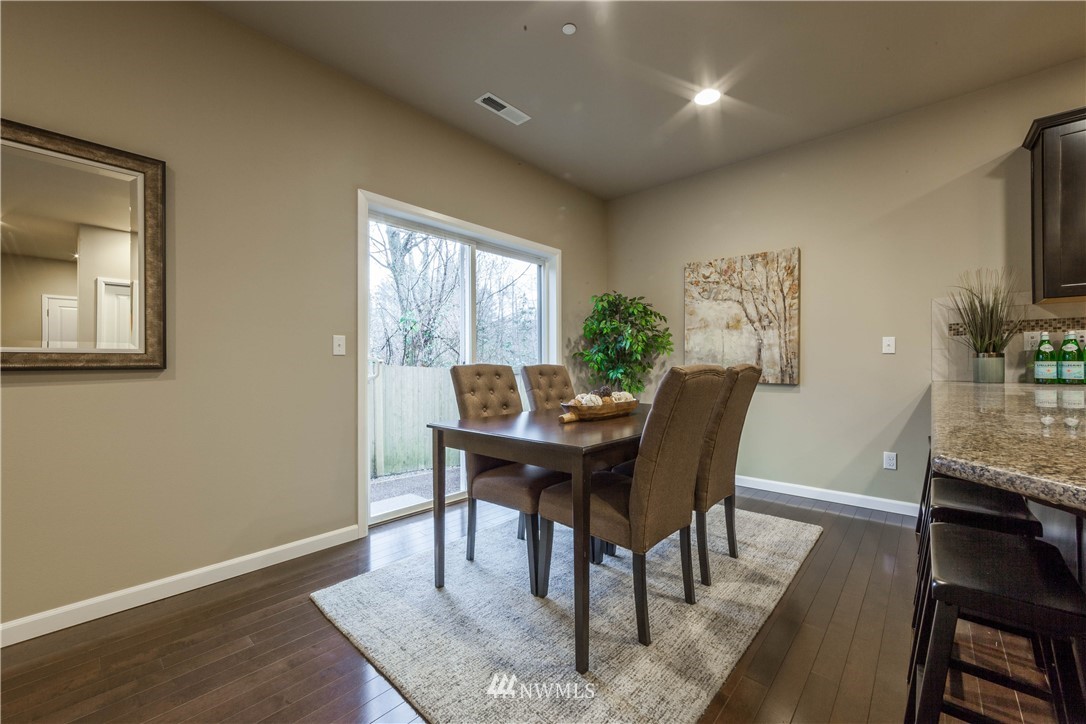 3405 176th Place Southeast Bothell, WA 98012 - Photo 7 of 18 Gallery Image 7