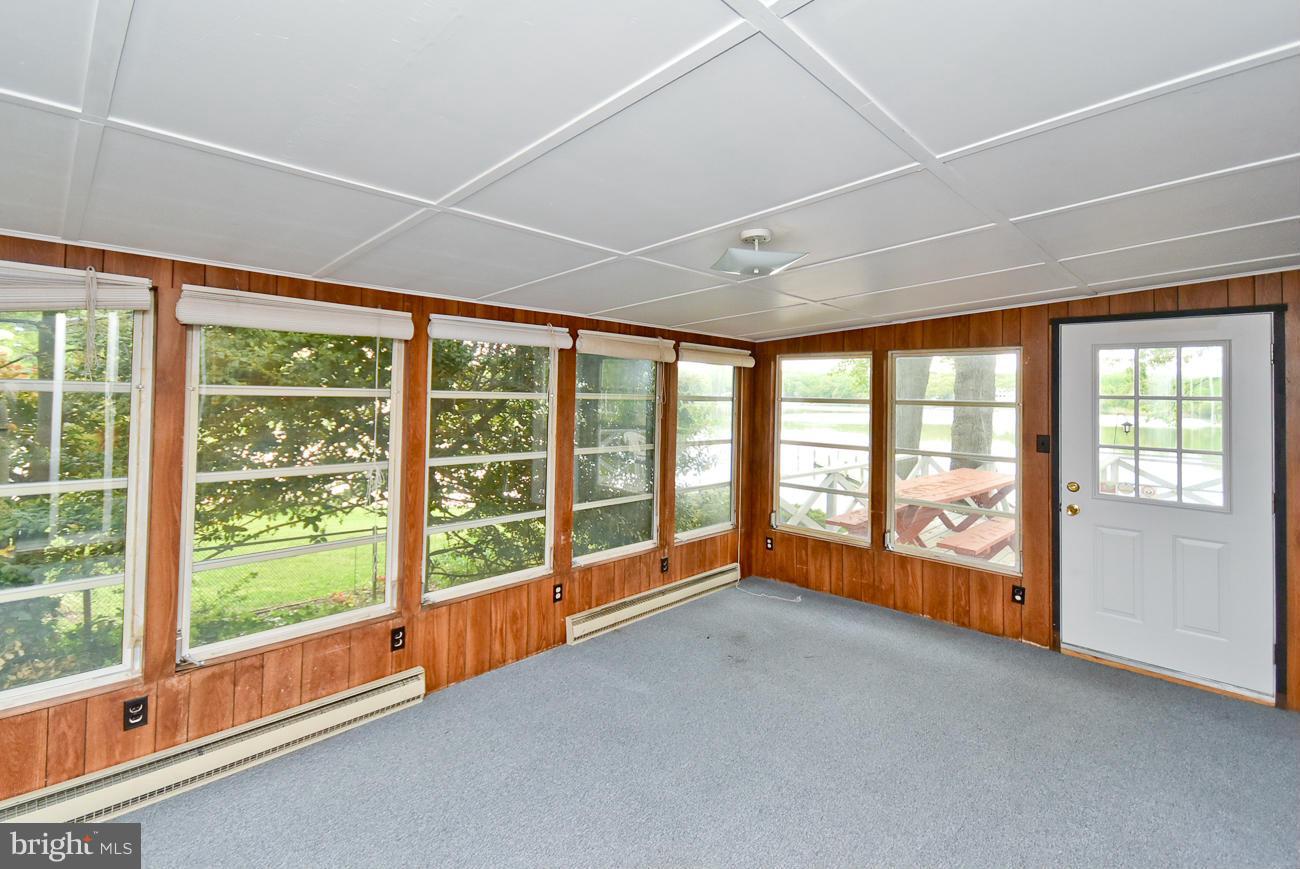 195 Cornfield Road Pasadena, MD 21122 - Photo 9 of 19 Family Room