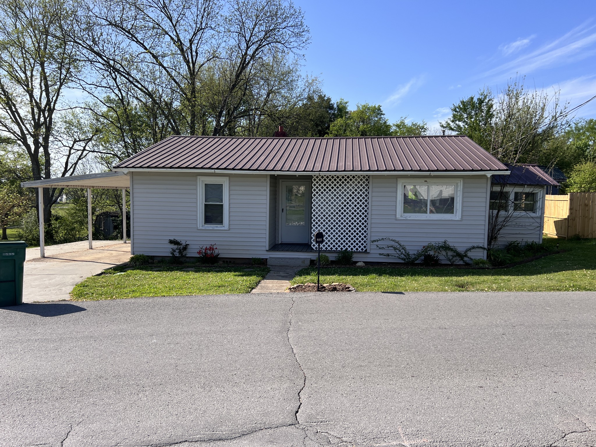 408 7th Ave Northwest  