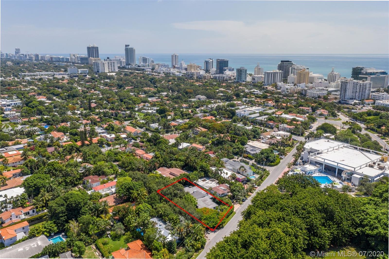 2801 Fairgreen Drive Miami Beach, FL 33140 - Photo 47 of 47 a view of a city