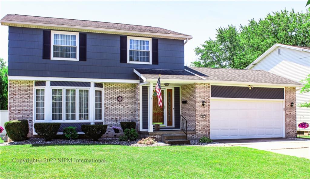 61 Shetland Drive, Amherst, NY 14221 Compass