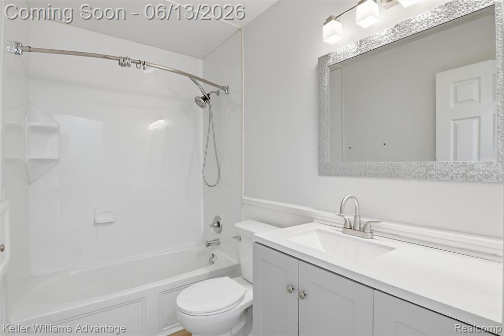 9883 William Street Taylor, MI 48180 - Photo 31 of 40
