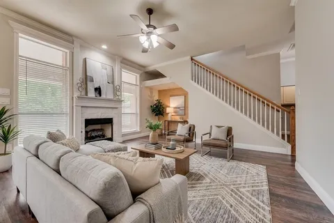 $325,000 | 1820 Sand Stone Drive, Sanger, TX 76266