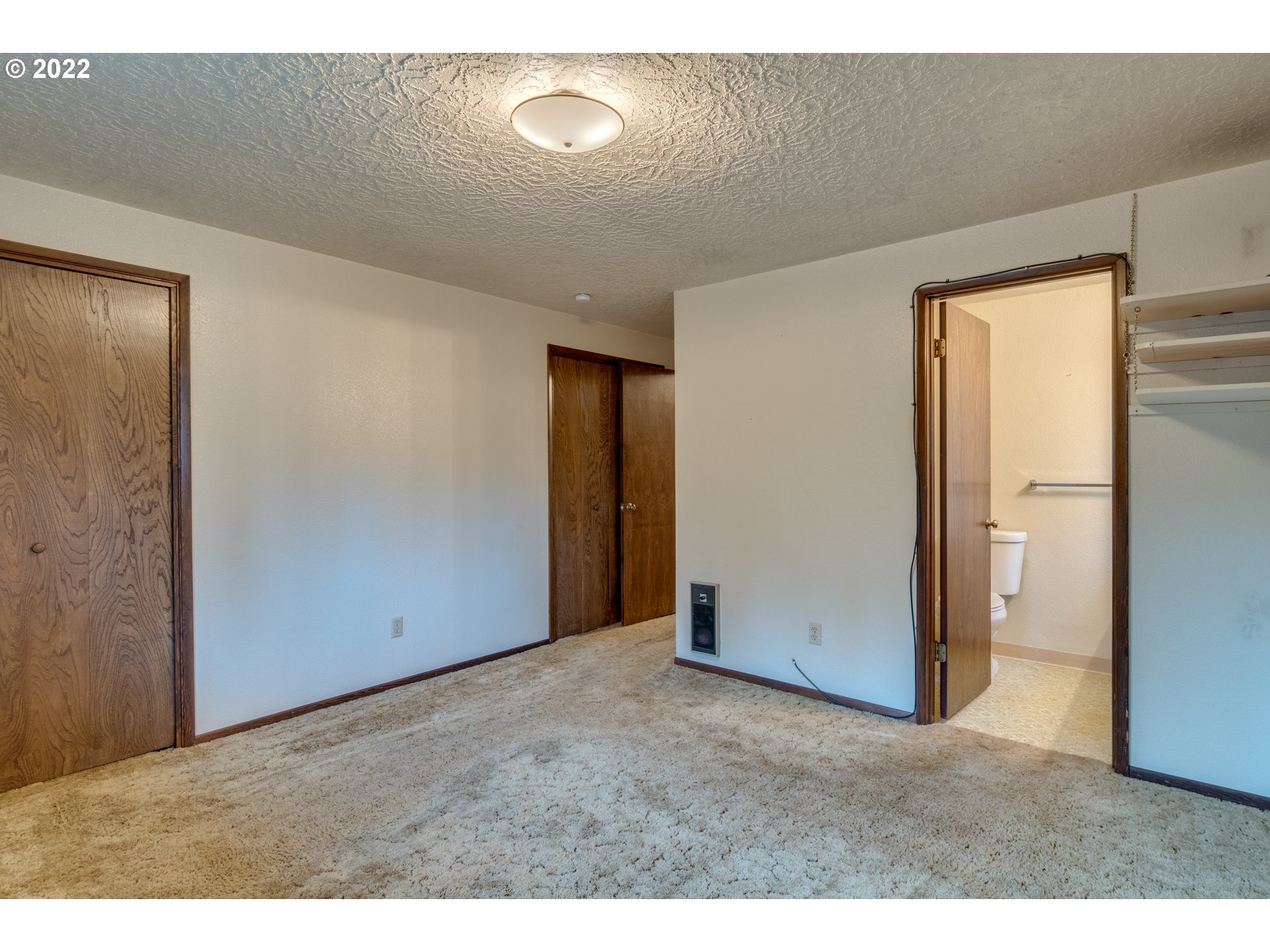 303 East Yacolt Road Yacolt, WA 98675 - Photo 18 of 32 Bedroom, Primary