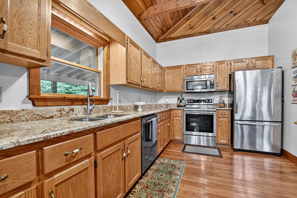 55 Fern Cove Blue Ridge, GA 30513 - Photo 6 of 51 Gallery Image 6