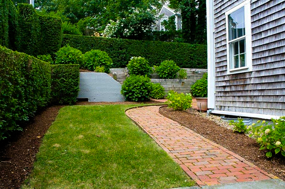 23 West Chester Street, Unit B Nantucket, MA 02554 - Photo 19 of 21 West side of house