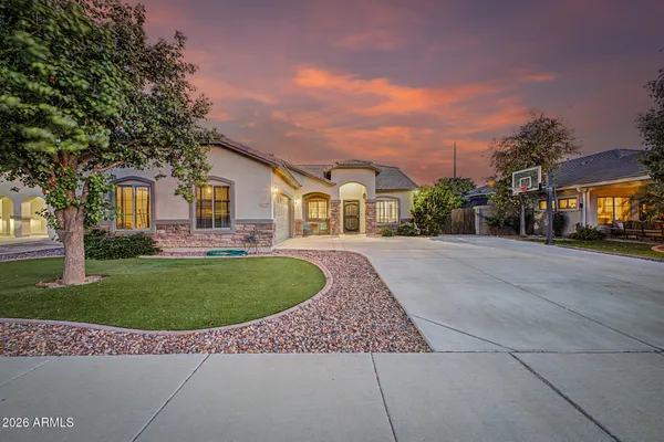 $655,000 | 21727 East Estrella Road, Queen Creek, AZ 85142