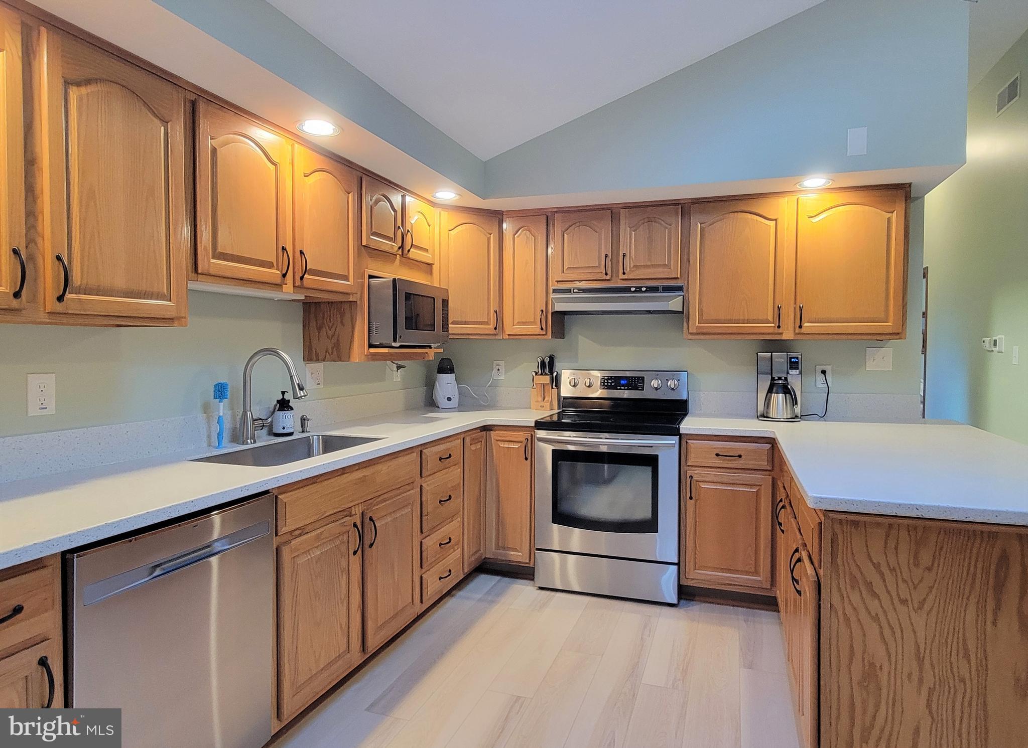 3428 Valley Road Marysville, PA 17053 - Photo 16 of 49 New flooring and SS appliances