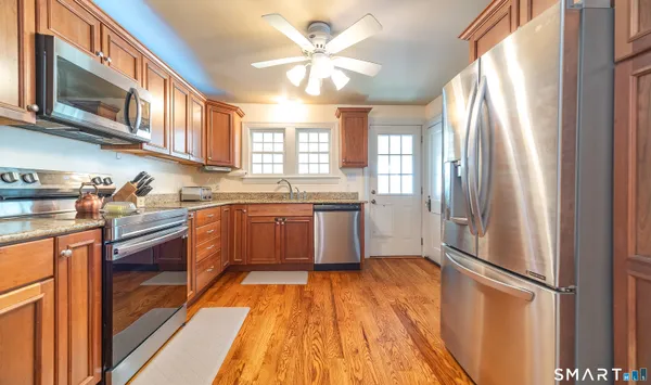 $300,000 | 78 Highland Avenue, Middletown, CT 06457