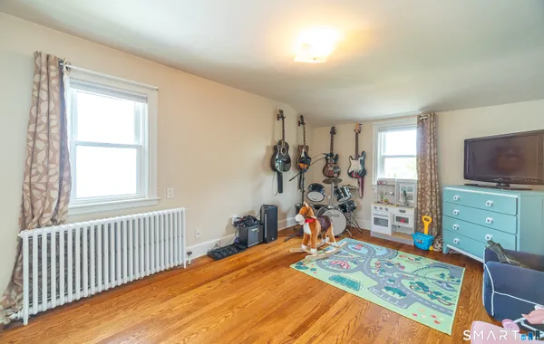 $300,000 | 78 Highland Avenue, Middletown, CT 06457