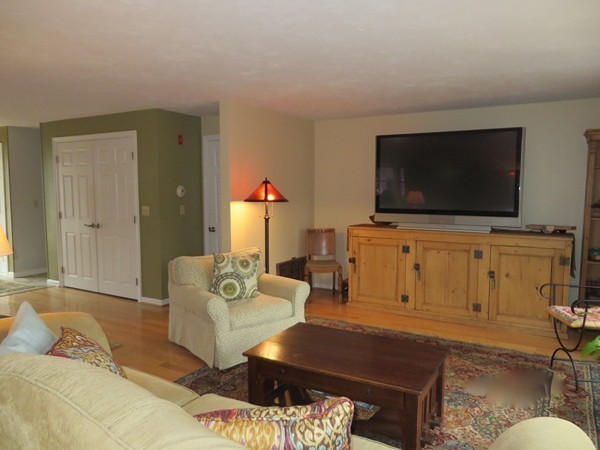 12 Fieldstone Street, Unit 12 Upton, MA 01568 - Photo 11 of 19