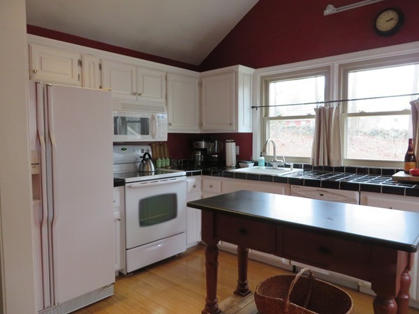 12 Fieldstone Street, Unit 12 Upton, MA 01568 - Photo 5 of 19