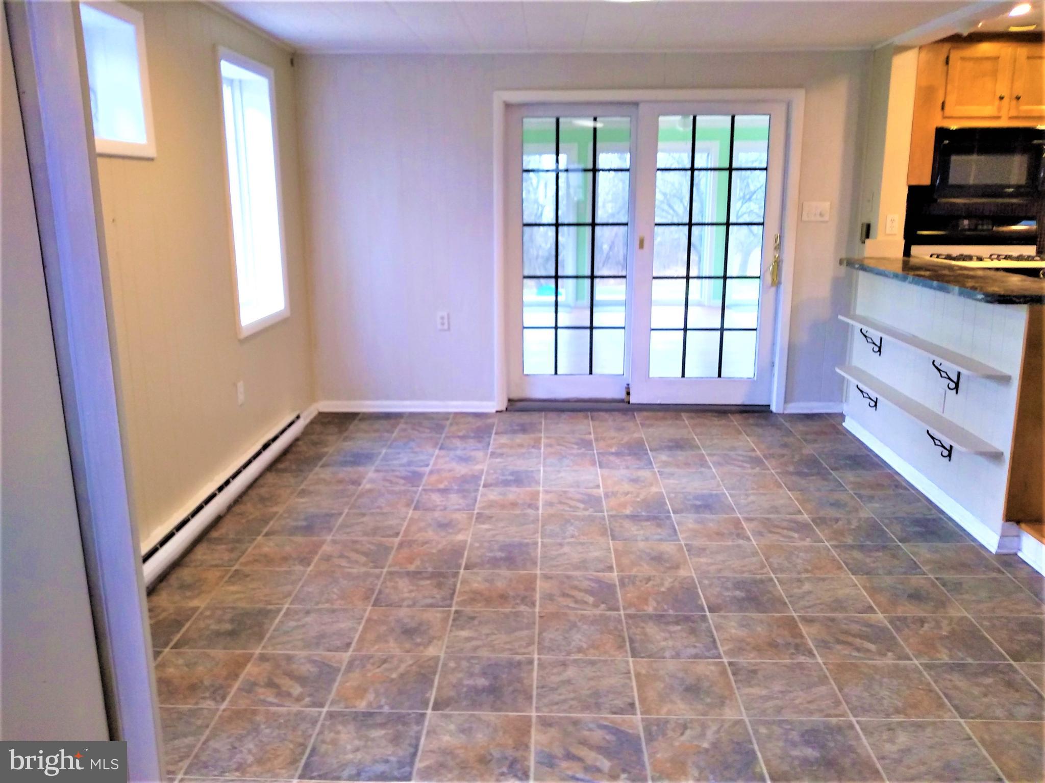 807 Hillaire Road Lancaster, PA 17601 - Photo 7 of 34 Bonus Room off of Kitchen