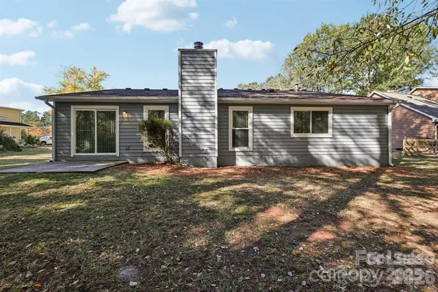 $2,700 | 7030 Huntsmaster Drive, Charlotte, NC 28277