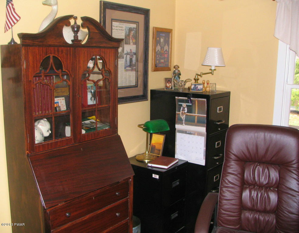 191 Dorys Road Dingmans Ferry, PA 18328 - Photo 12 of 26 Gallery Image 12
