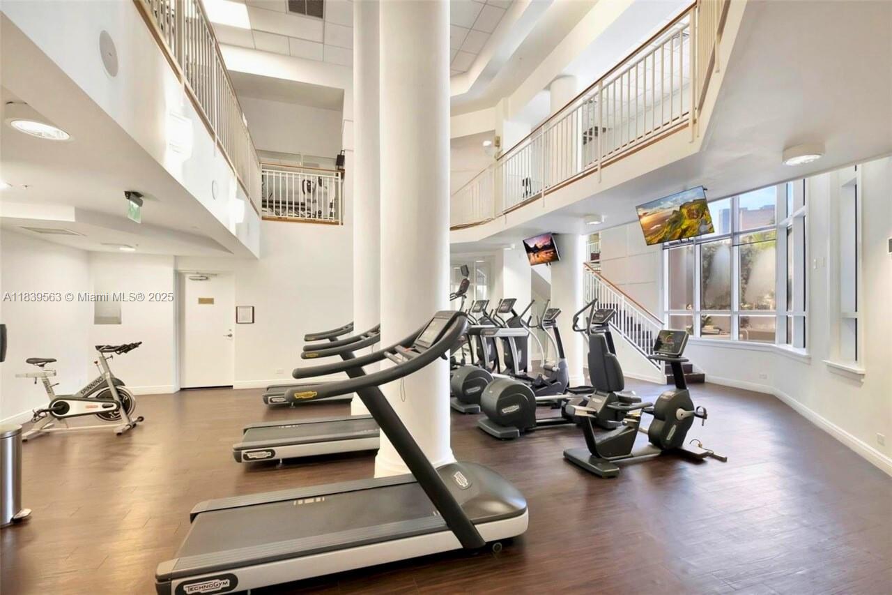 701 Brickell Key Boulevard, Unit 1111 Miami, FL 33131 - Photo 14 of 17