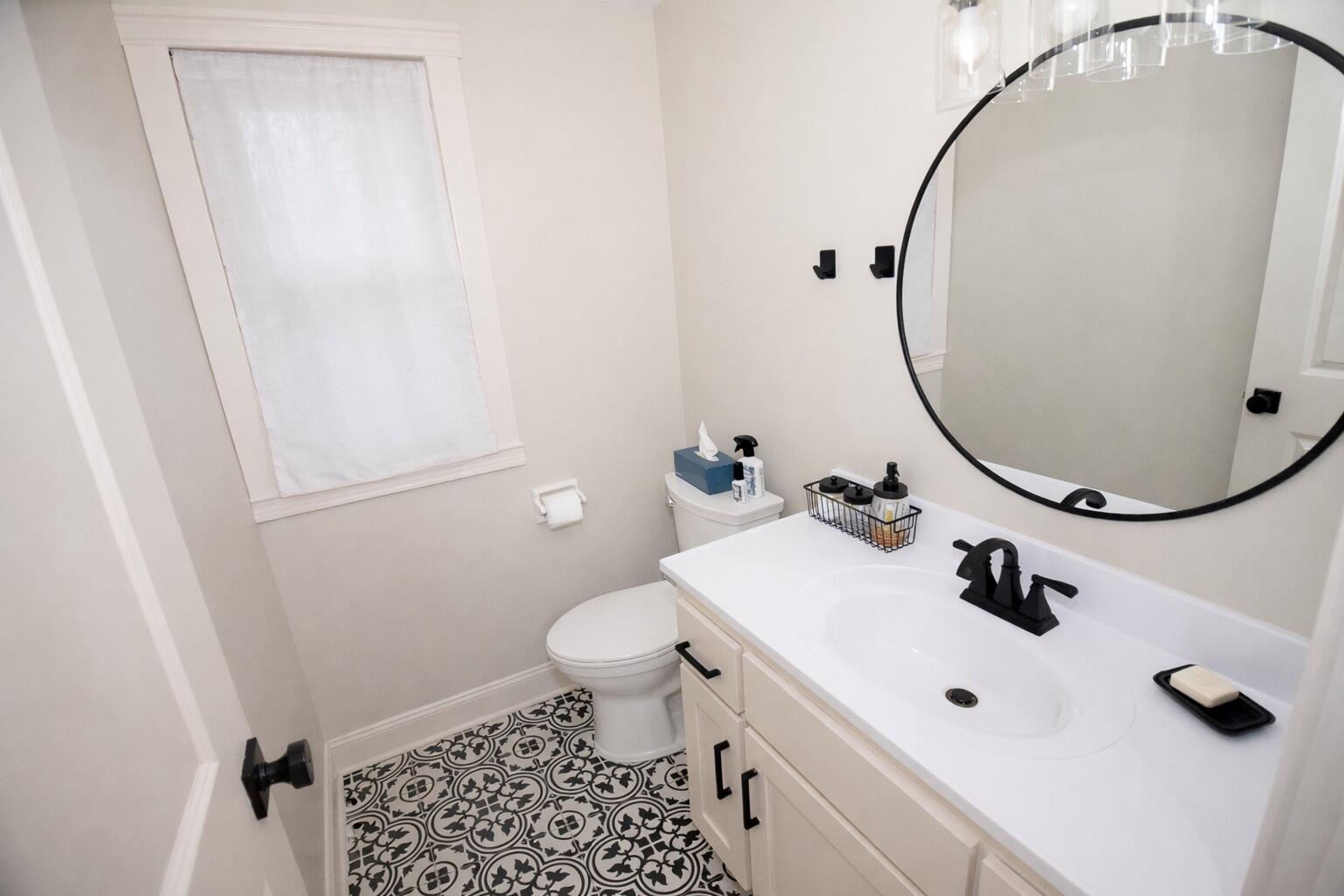 12918 Bell Road Caledonia, WI 53108 - Photo 21 of 24 Guest Bathroom