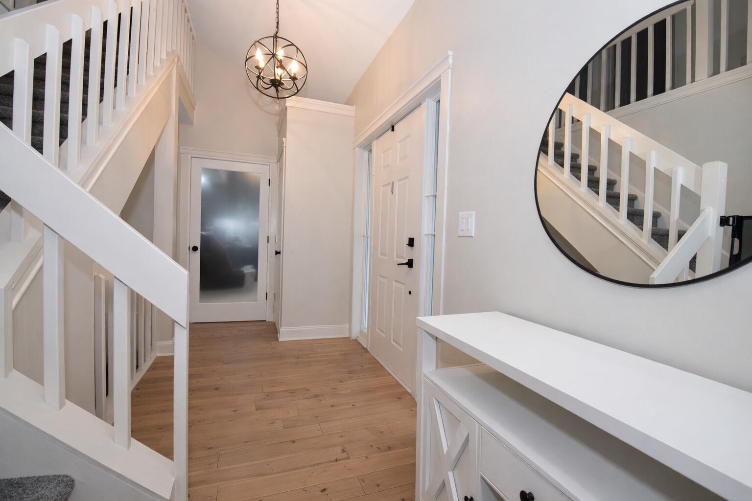 12918 Bell Road Caledonia, WI 53108 - Photo 3 of 24 Foyer