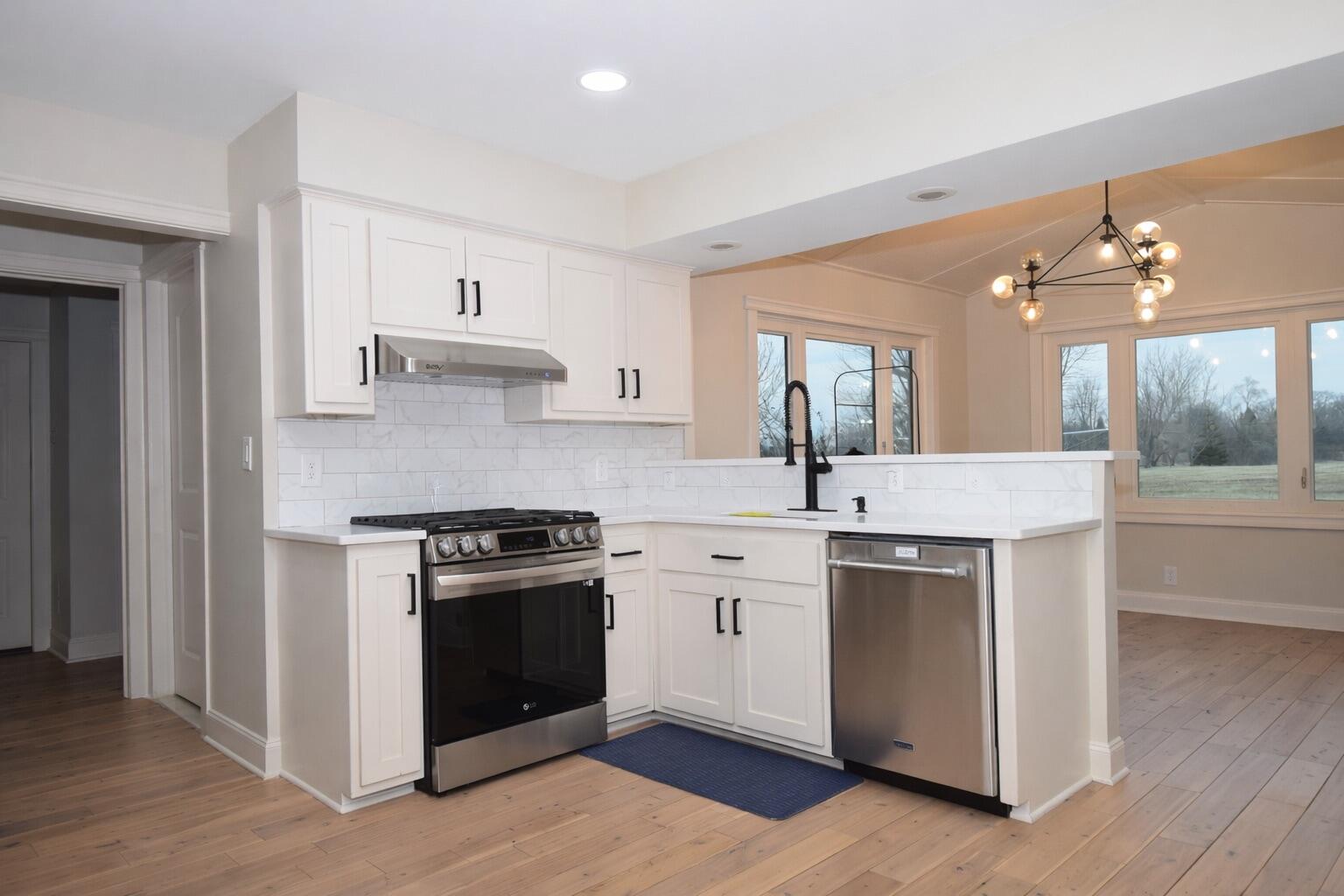 12918 Bell Road Caledonia, WI 53108 - Photo 6 of 24 Kitchen