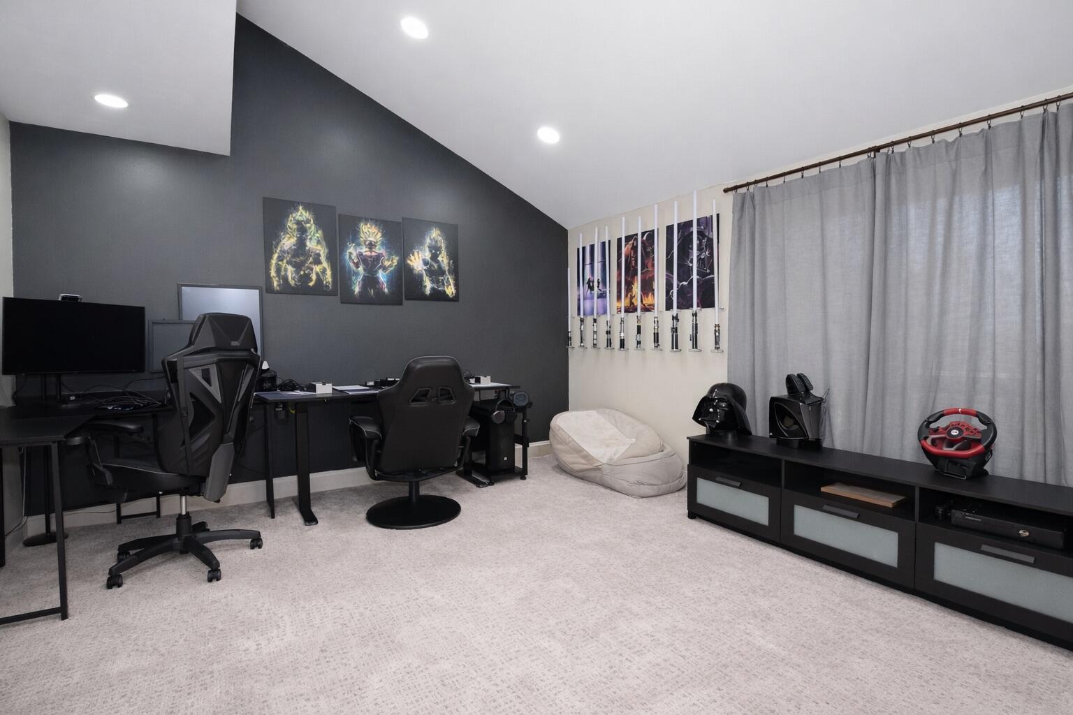 12918 Bell Road Caledonia, WI 53108 - Photo 7 of 24 Office