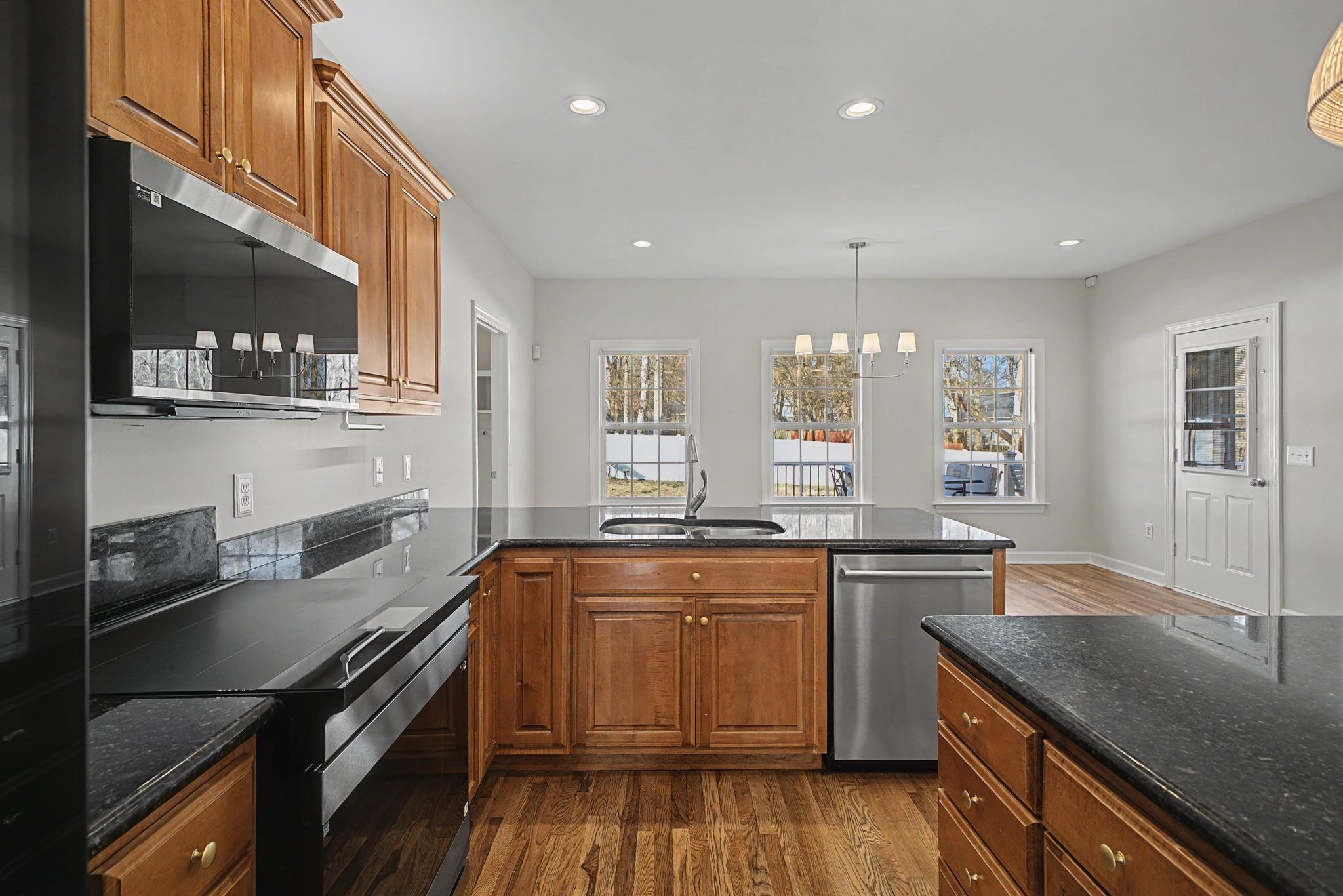 1060 Auldridge Drive Spring Hill, TN 37174 - Photo 14 of 42