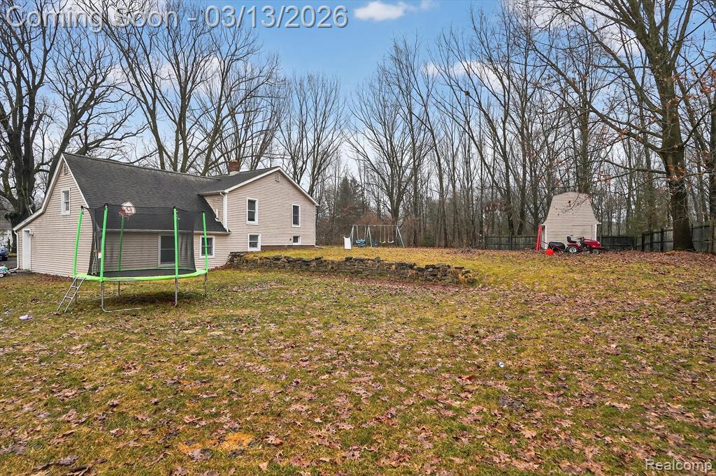 9061 North McKinley Road Flushing, MI 48433 - Photo 41 of 44