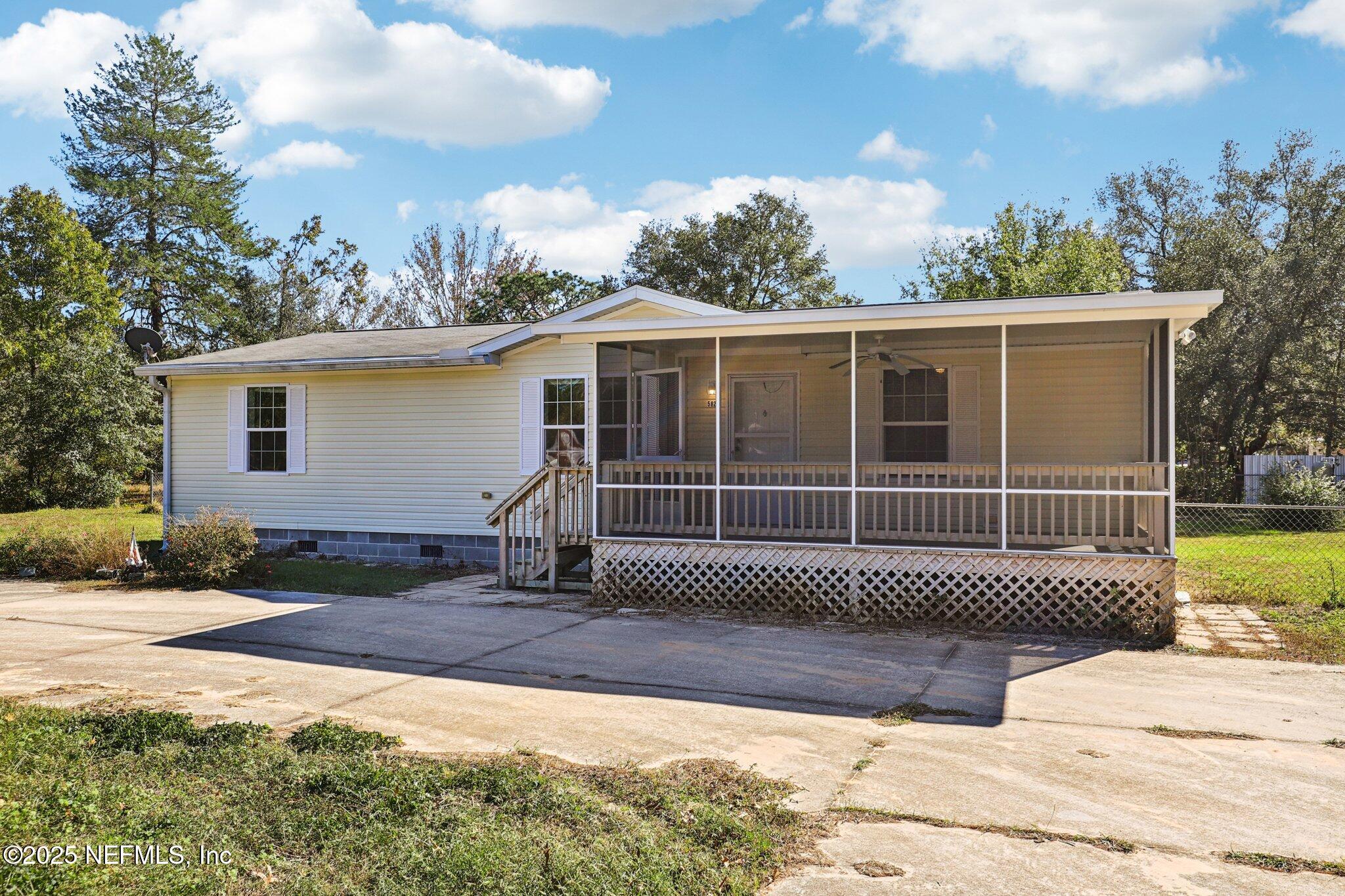 5827 Hillridge Road Keystone Heights, FL 32656 - Photo 3 of 57 3-web-or-mls-Hillridge Rd-S1311-003