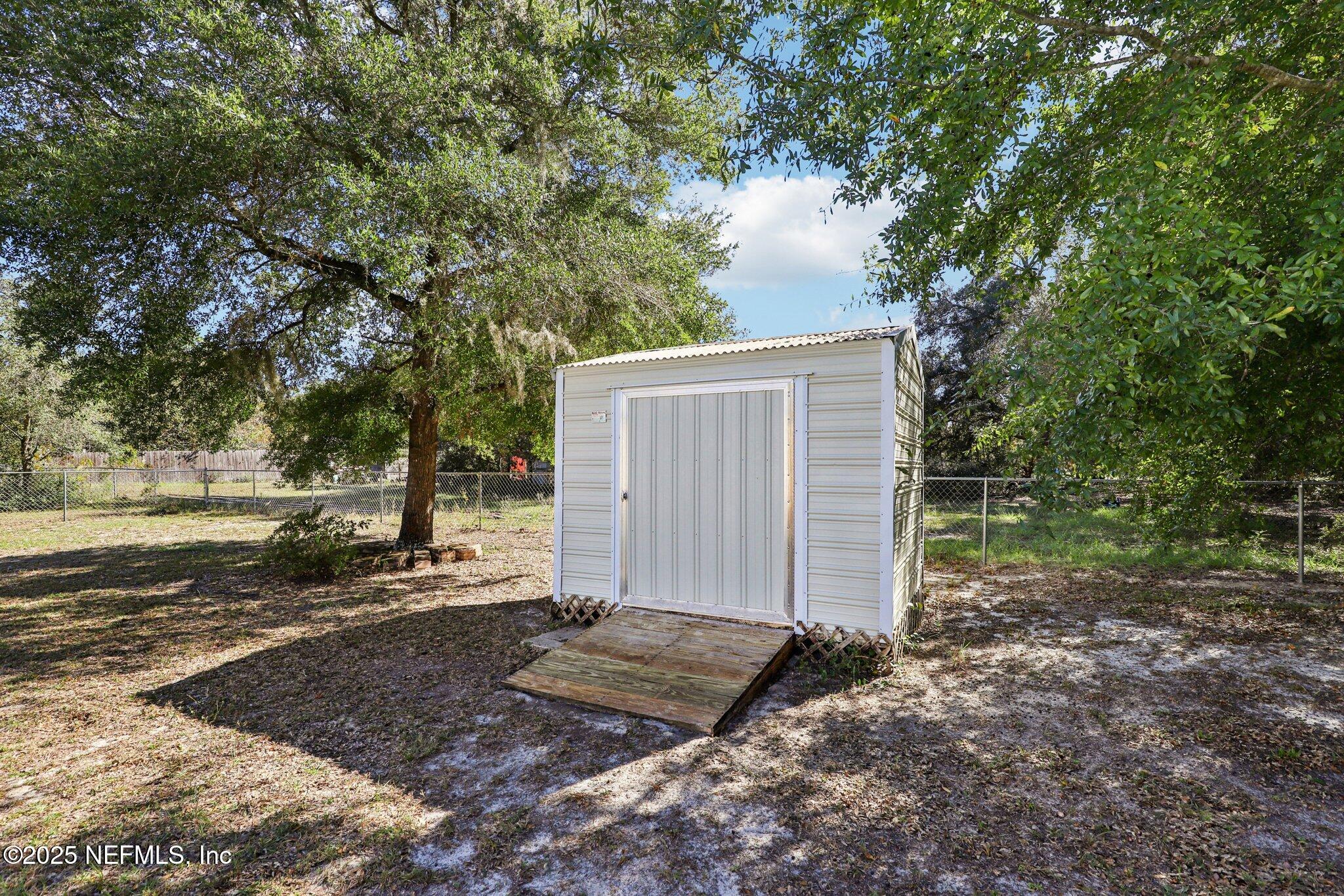5827 Hillridge Road Keystone Heights, FL 32656 - Photo 40 of 57 37-web-or-mls-Hillridge Rd-S1311-037