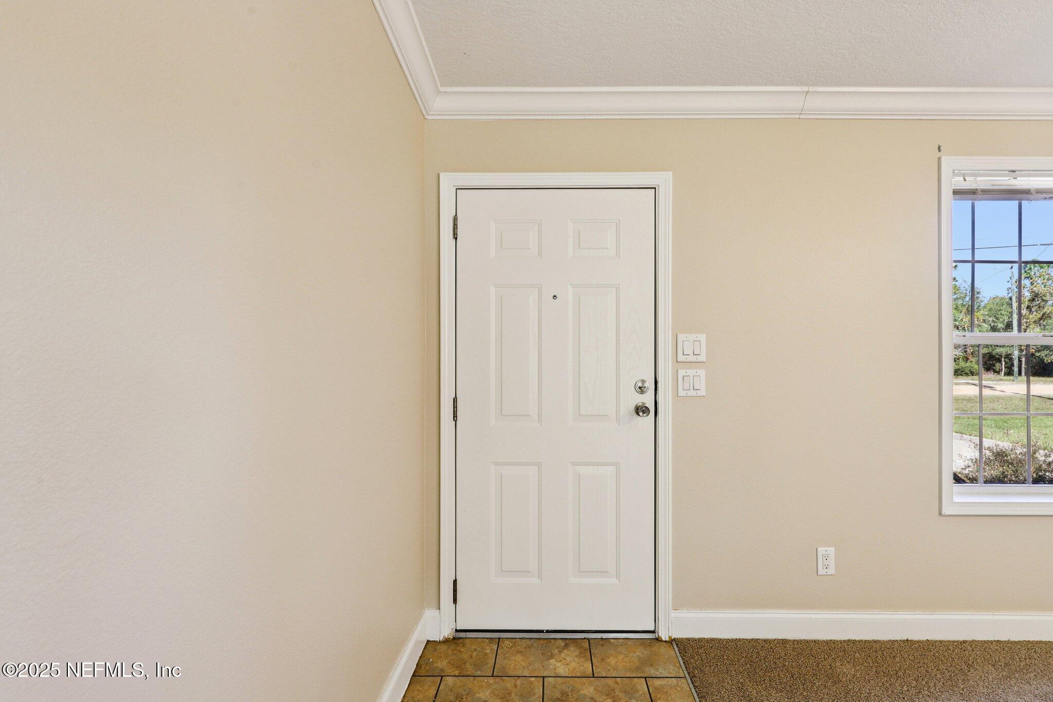5827 Hillridge Road Keystone Heights, FL 32656 - Photo 8 of 57 Entry Way