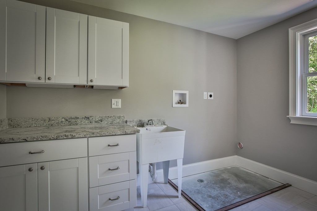 20 Notre Dame Road Bedford, MA 01730 - Photo 25 of 29 Gallery Image 25