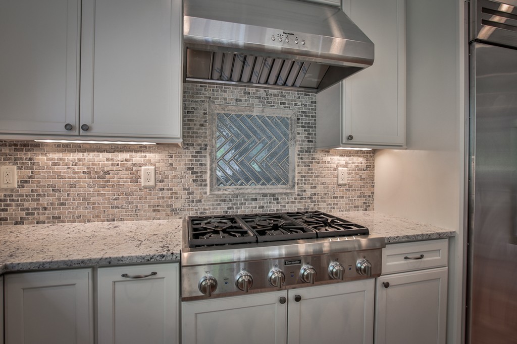 20 Notre Dame Road Bedford, MA 01730 - Photo 5 of 29 Gallery Image 5