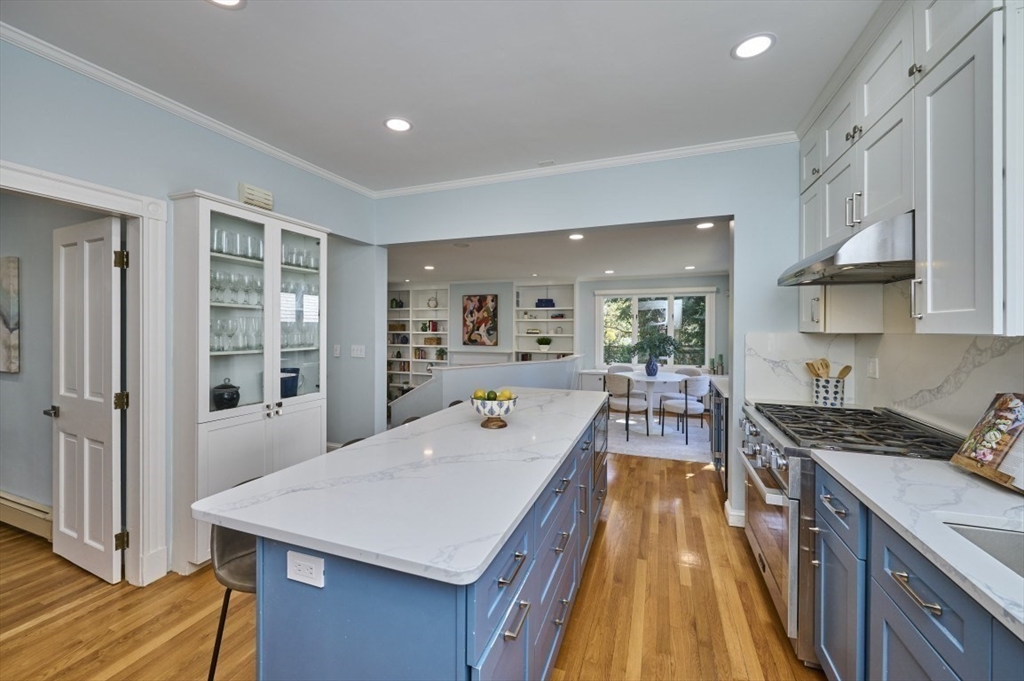 16 Harrison Street Newton, MA 02461 - Photo 11 of 40